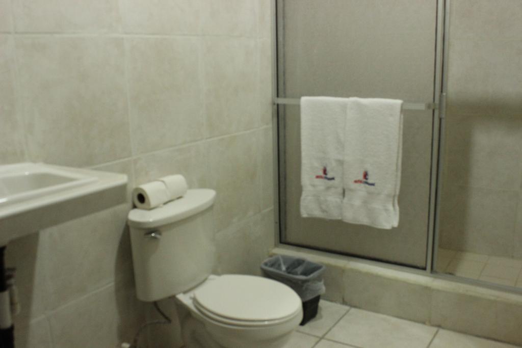 Hotel Carnaval Ла-Сейба Номер фото